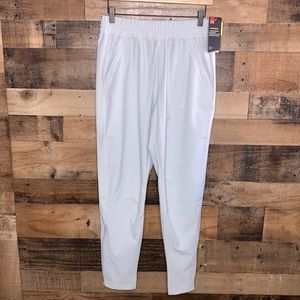 Under Armour Sports Pants Woman’s Size Small
